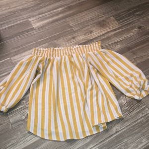 Woman White And Yellow Dress Shirt!